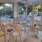 Caravel Park Hotel Rimini