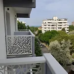 Caravel Park 3*