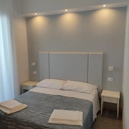 Hotel Caravel Park Rímini