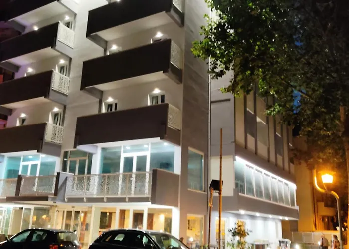 Caravel Park Отель 3*