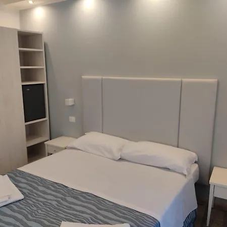 Caravel Park Отель 3*