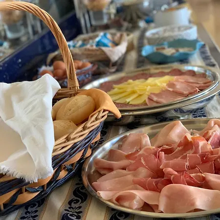 Отель Caravel Park Римини