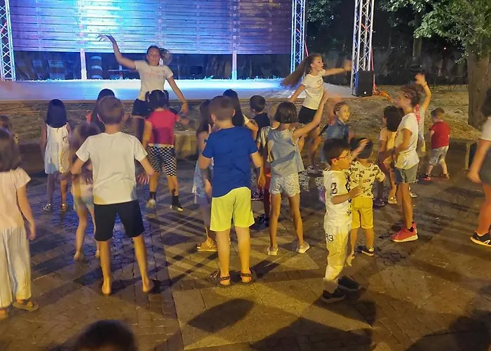 Caravel Park Ξενοδοχείο 3*