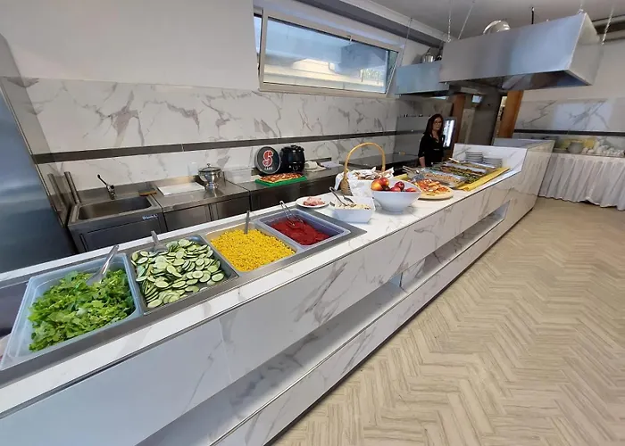 Szálloda Caravel Park